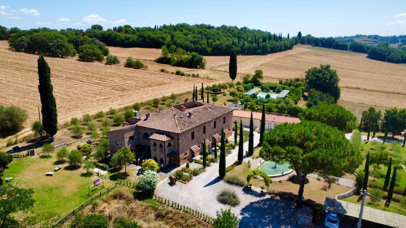 Villa Nobile Cortona Family Apartments Buitenkant foto
